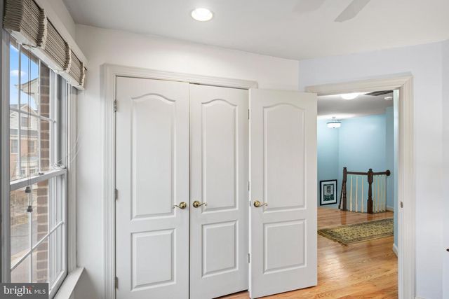 150 REES PL, Falls Church, VA 22046