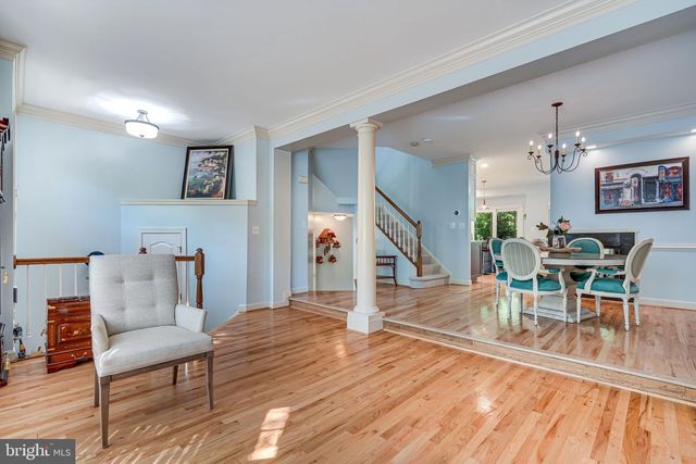 150 REES PL, Falls Church, VA 22046