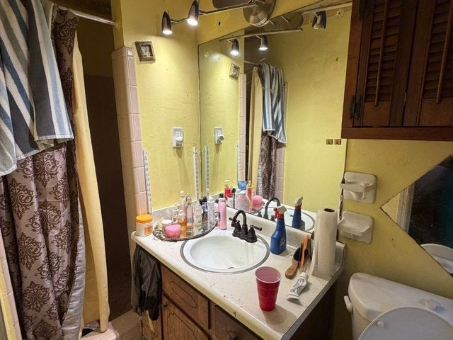 2556 Williamsburg Drive, Decatur, GA 30034