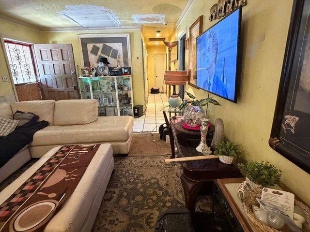 2556 Williamsburg Drive, Decatur, GA 30034
