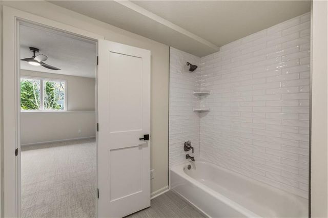 15617 Pawnee Street, Overland Park, KS 66224