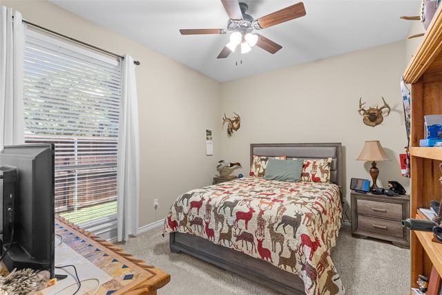 123 Oak Street, Emory, TX 75440