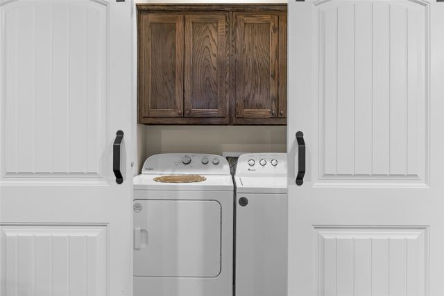 123 Oak Street, Emory, TX 75440