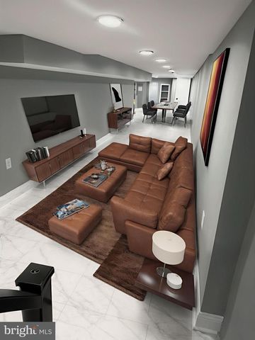 2122 W TORONTO ST, Philadelphia, PA 19132