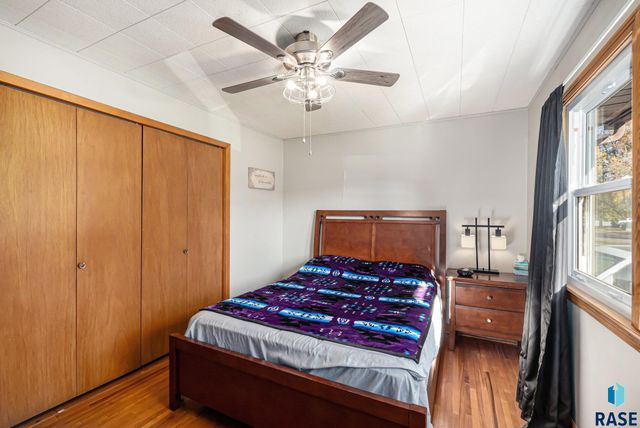 915 N Lincoln Ave Avenue, Madison, SD 57042