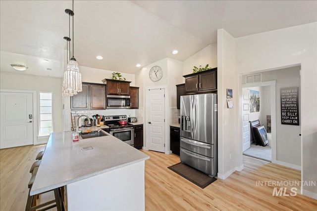 730 Sw Miner St, Mountain Home, ID 83647