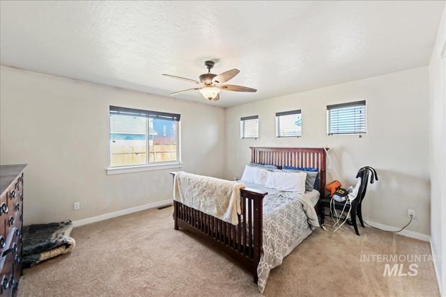 730 Sw Miner St, Mountain Home, ID 83647