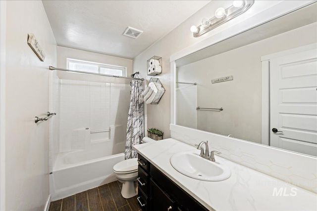 730 Sw Miner St, Mountain Home, ID 83647