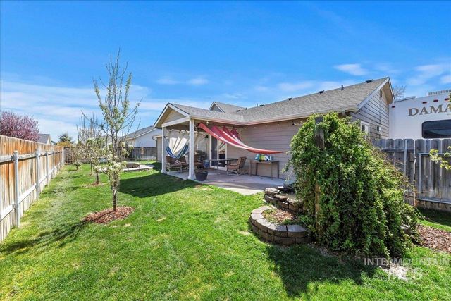 730 Sw Miner St, Mountain Home, ID 83647