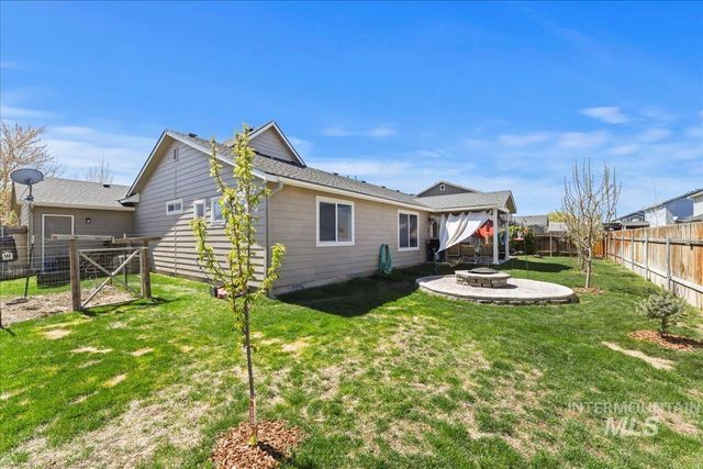 730 Sw Miner St, Mountain Home, ID 83647