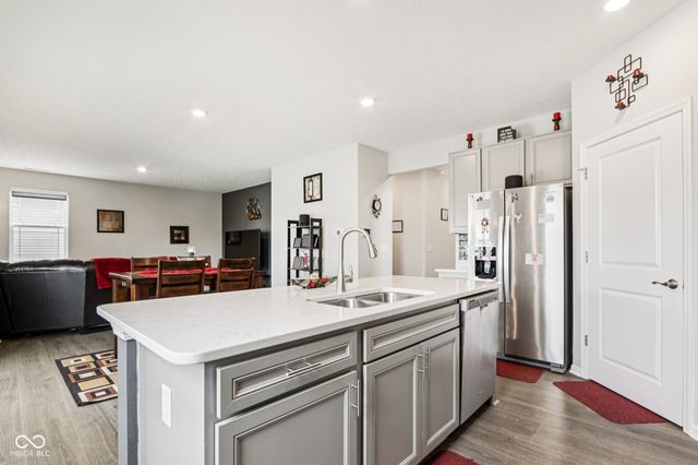 1944 Fairmount Drive, Greenfield, IN 46140