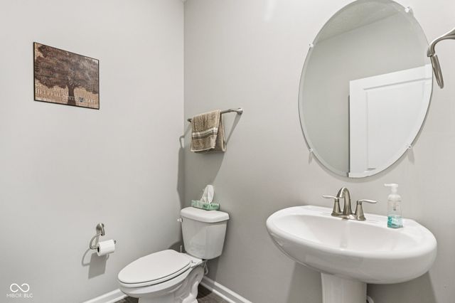 1944 Fairmount Drive, Greenfield, IN 46140