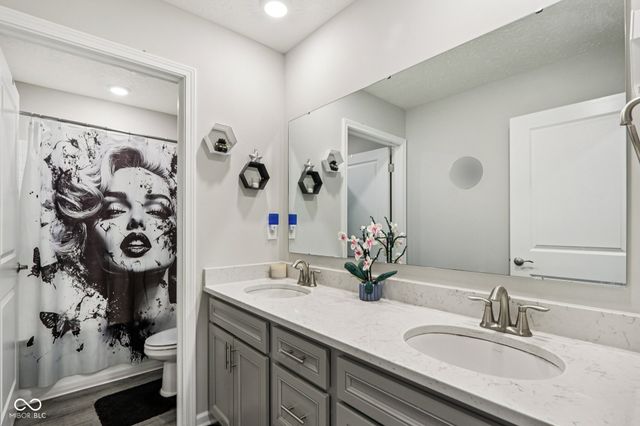 1944 Fairmount Drive, Greenfield, IN 46140