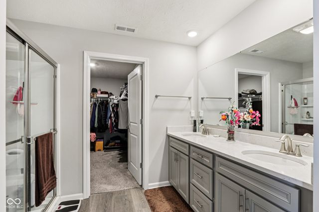 1944 Fairmount Drive, Greenfield, IN 46140