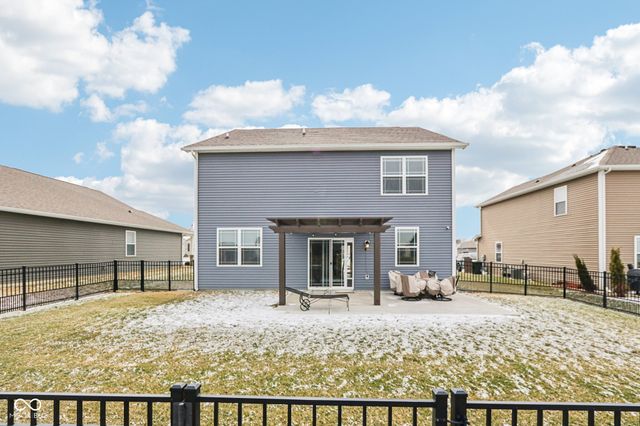 1944 Fairmount Drive, Greenfield, IN 46140