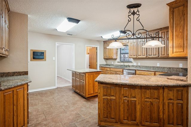 6707 US 287 Highway, Arlington, TX 76001