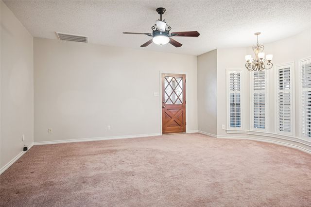 6707 US 287 Highway, Arlington, TX 76001