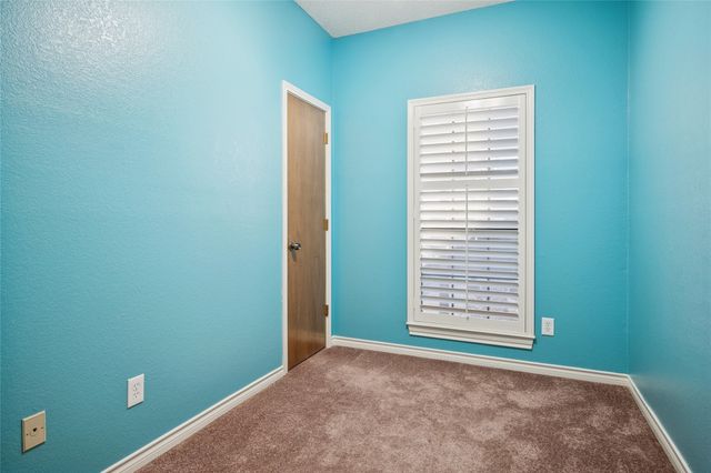 6707 US 287 Highway, Arlington, TX 76001