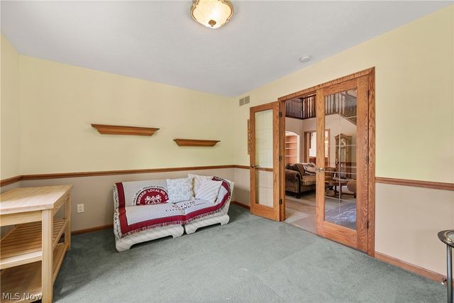 6340 Mallard Creek Run, Lorain, OH 44053
