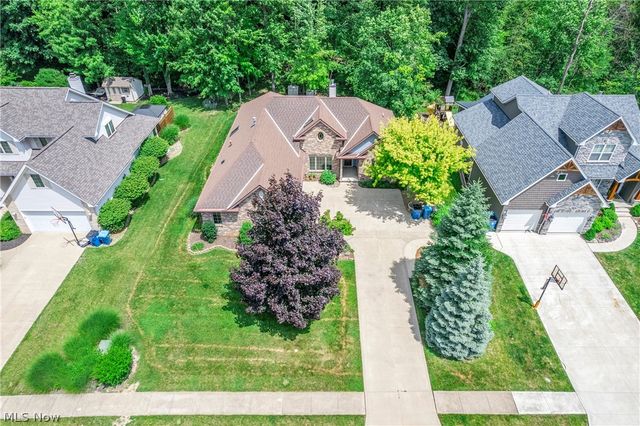 6340 Mallard Creek Run, Lorain, OH 44053
