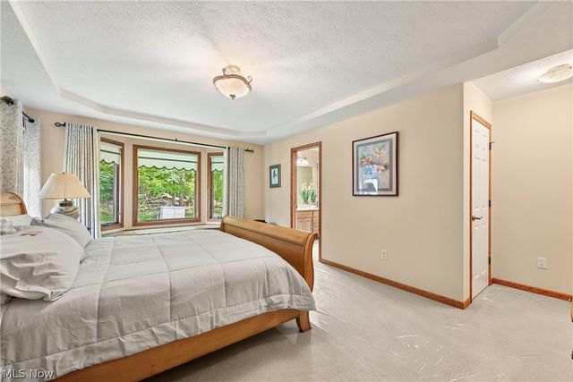 6340 Mallard Creek Run, Lorain, OH 44053