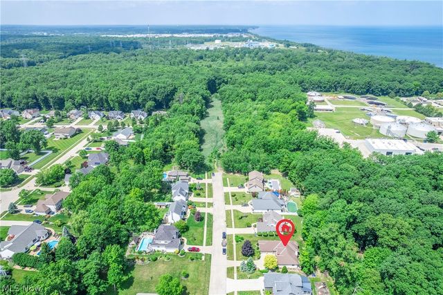 6340 Mallard Creek Run, Lorain, OH 44053
