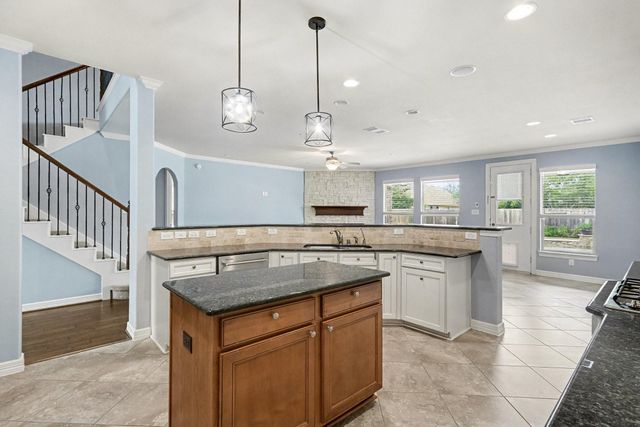 2419 Malaga Lane, League City, TX 77573