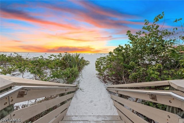 1792 Piedmont CT, Marco Island, FL 34145