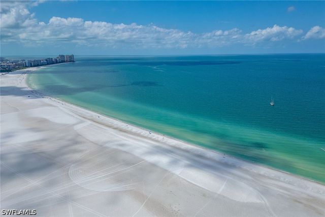 1792 Piedmont CT, Marco Island, FL 34145