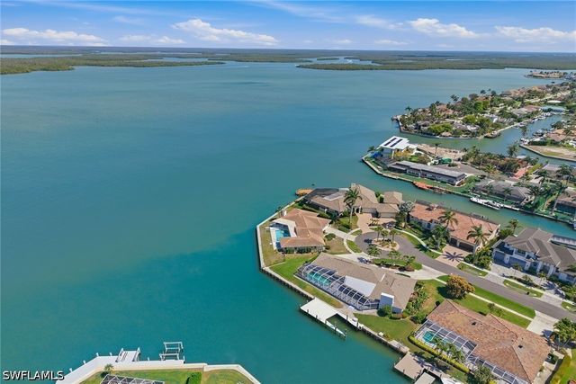 1792 Piedmont CT, Marco Island, FL 34145