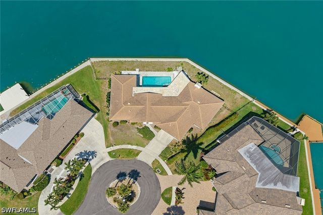 1792 Piedmont CT, Marco Island, FL 34145