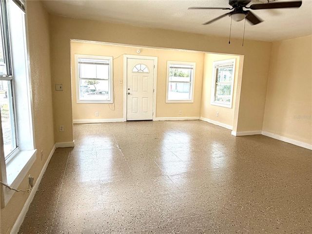 139 AVENUE G SE, Winter Haven, FL 33880