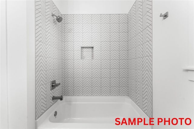 2950 N Old Wire Road, Fayetteville, AR 72703