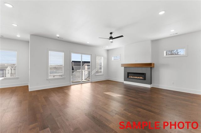 2950 N Old Wire Road, Fayetteville, AR 72703