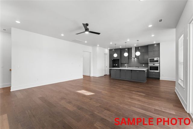 2950 N Old Wire Road, Fayetteville, AR 72703