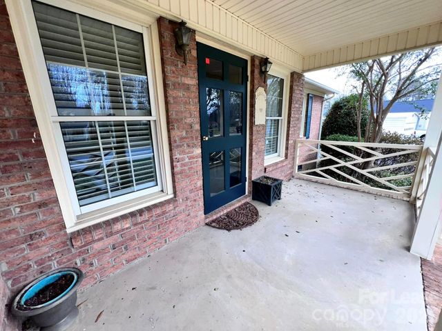 628 Breckenridge Road, Kannapolis, NC 28083