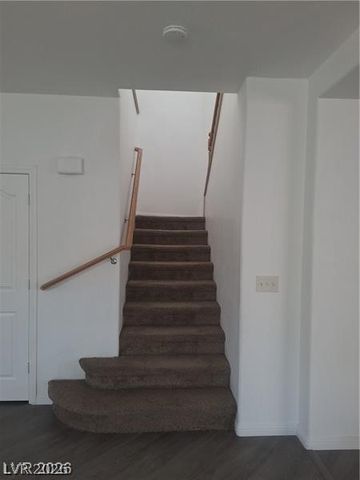 304 Raptors View Avenue, North Las Vegas, NV 89031