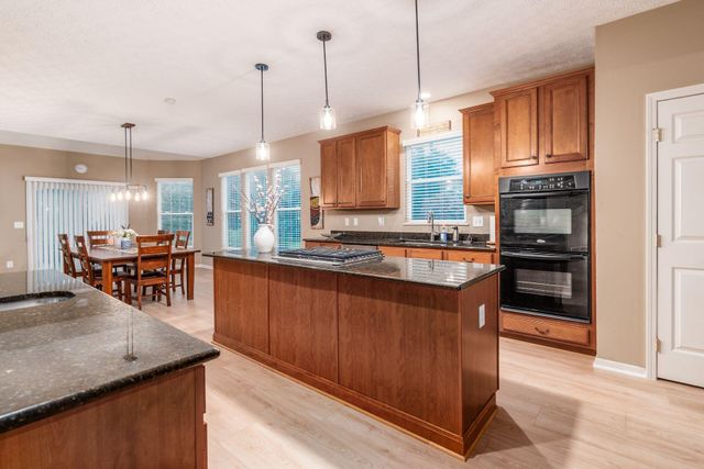 4856 Normandy Drive, Galena, OH 43021