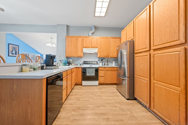 57 Pope Road, Oxford, CT 06478