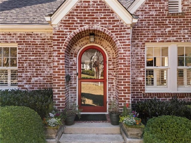 183 E Wesley NE Road, Atlanta, GA 30305