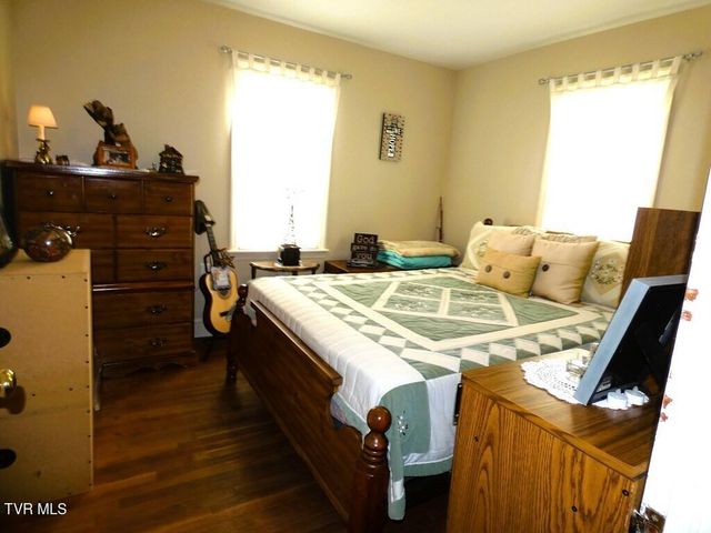 855 Goolsby Street, Marion, VA 24354