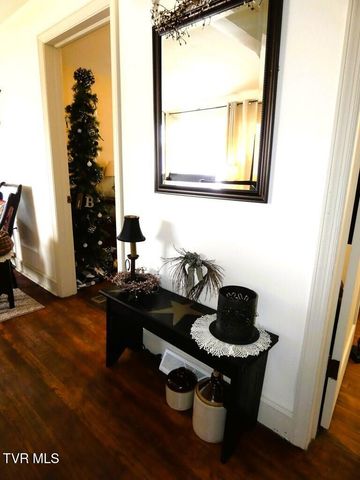 855 Goolsby Street, Marion, VA 24354