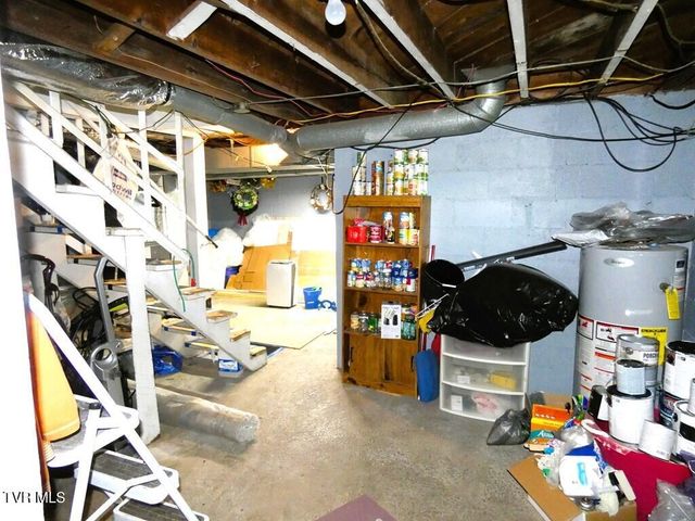 855 Goolsby Street, Marion, VA 24354