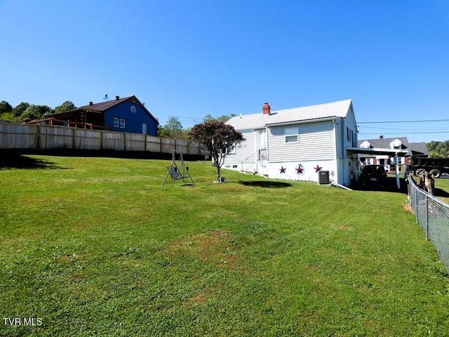 855 Goolsby Street, Marion, VA 24354