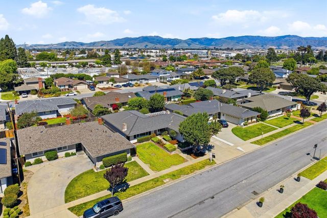 651 San Tomas Way, Salinas, CA 93901