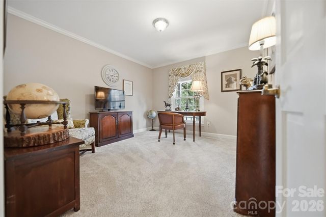 1756 12th Street Drive NW, Hickory, NC 28601