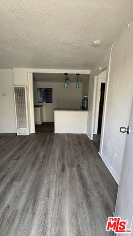8806 Beach Street 8806, Los Angeles, CA 90002