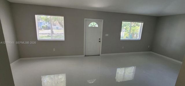 10250 SW 173rd Terrace, Miami, FL 33157
