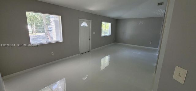 10250 SW 173rd Terrace, Miami, FL 33157
