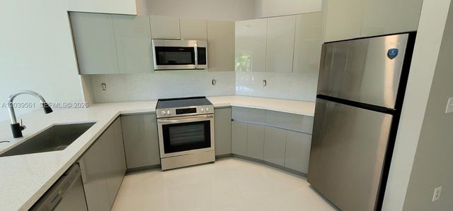 10250 SW 173rd Terrace, Miami, FL 33157